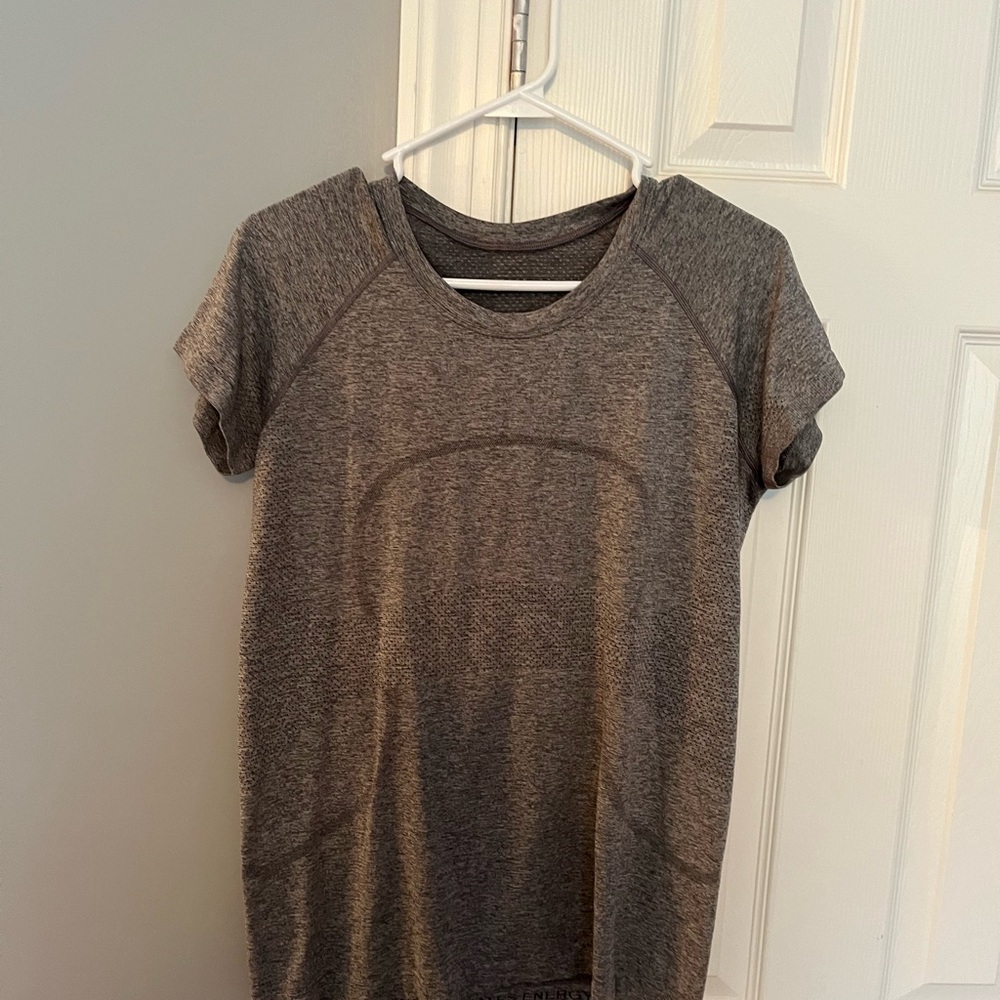 Lululemon Swiftly Tech